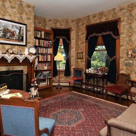 クリアフィールド ビクトリアン ロフト ベッド＆ブレックファースト Bed & Breakfast エクステリア 写真