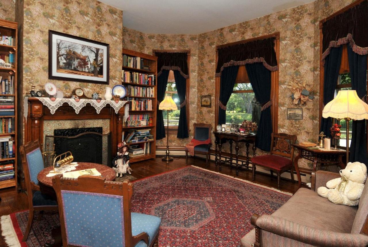 クリアフィールド ビクトリアン ロフト ベッド＆ブレックファースト Bed & Breakfast エクステリア 写真