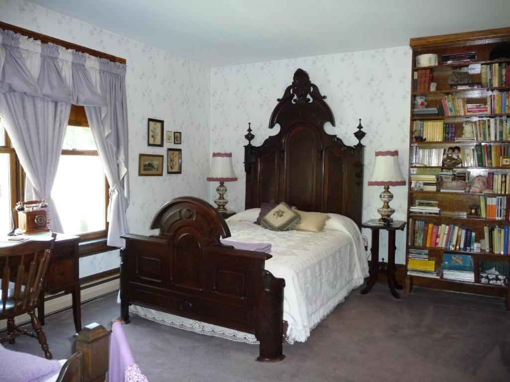 クリアフィールド ビクトリアン ロフト ベッド＆ブレックファースト Bed & Breakfast エクステリア 写真